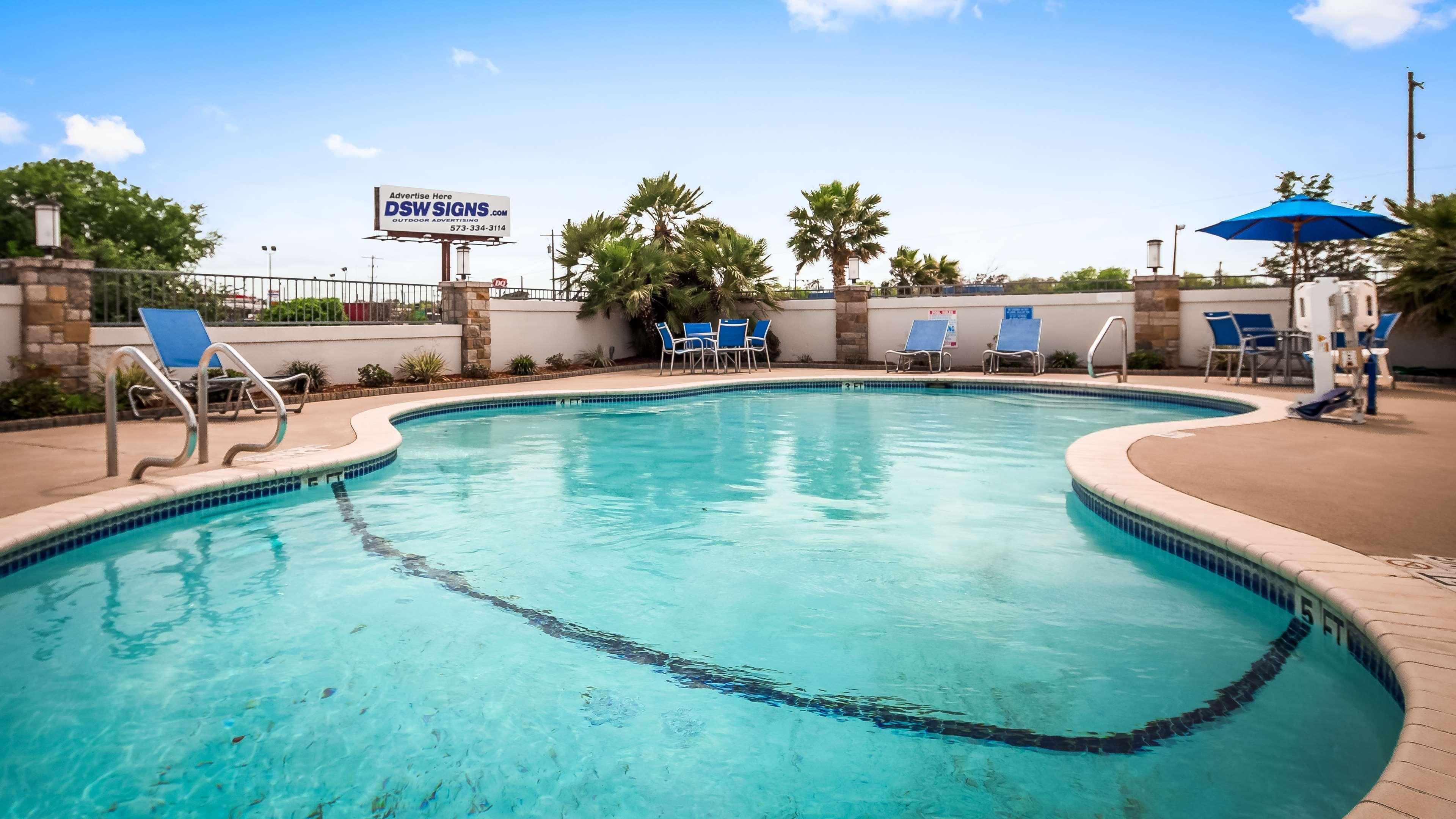 Best Western George West Executive Inn Exteriér fotografie