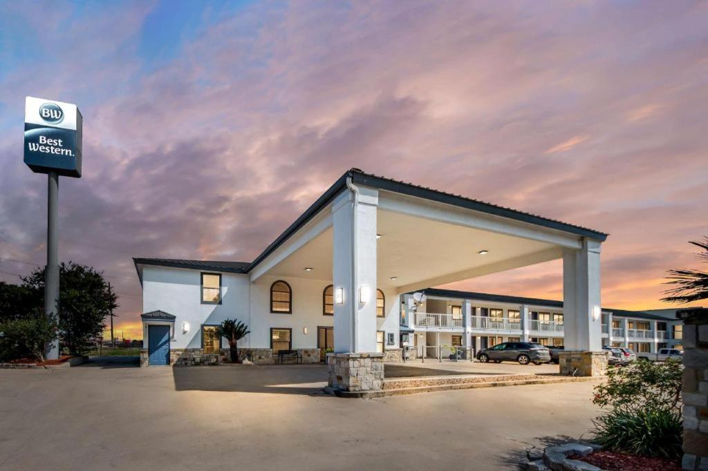 Best Western George West Executive Inn Exteriér fotografie